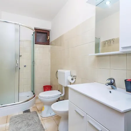 Stunning Apartment In Barbat-Rab With Wifi Barbat na Rabu Exterior photo
