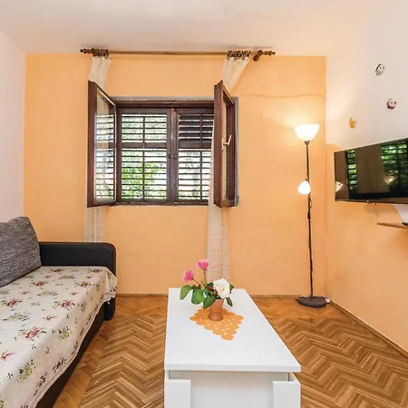 Stunning Apartment In Barbat-Rab With Wifi Barbat na Rabu Exterior photo