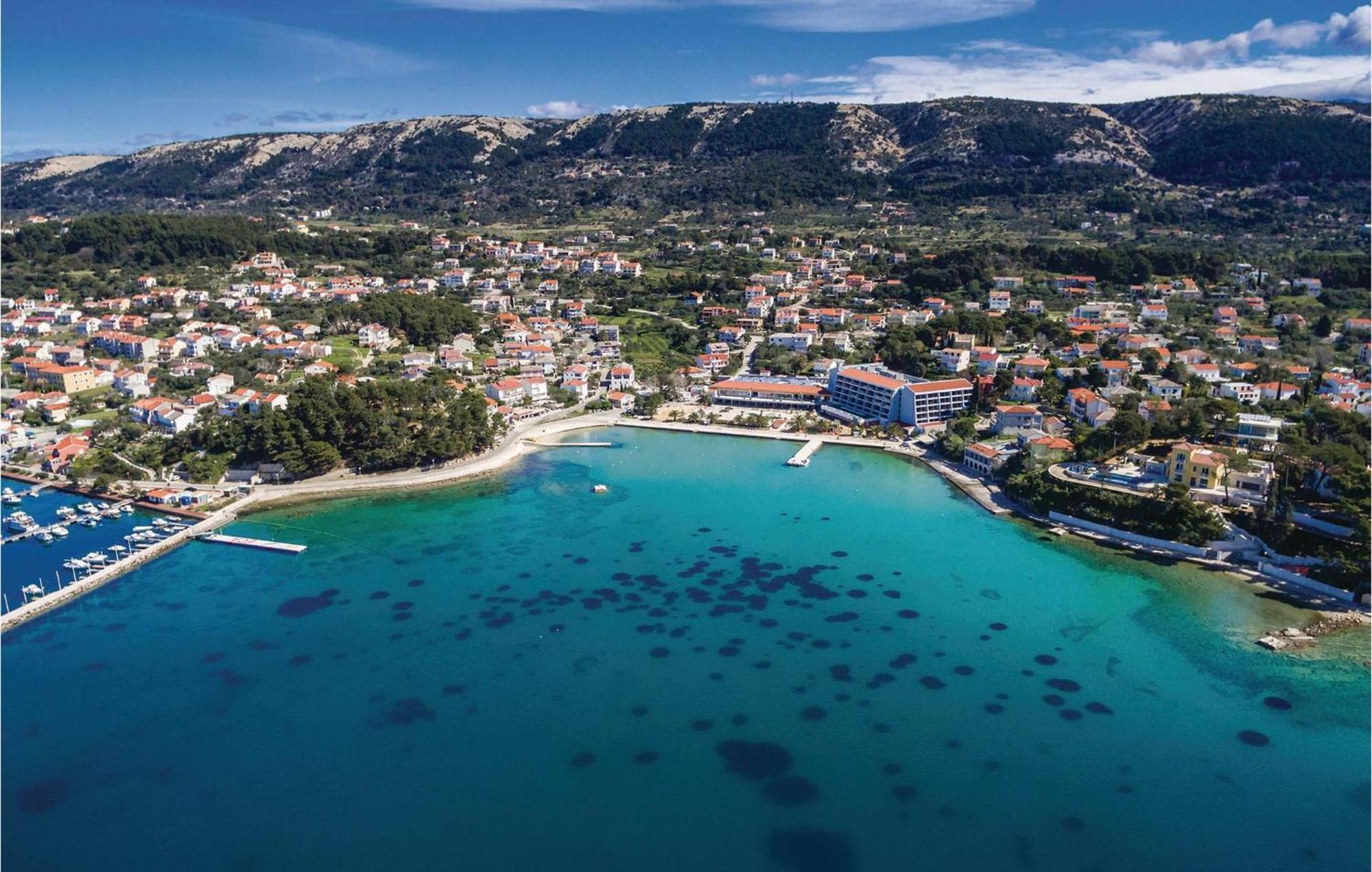 Stunning In Barbat-rab With Wifi Lägenhet *